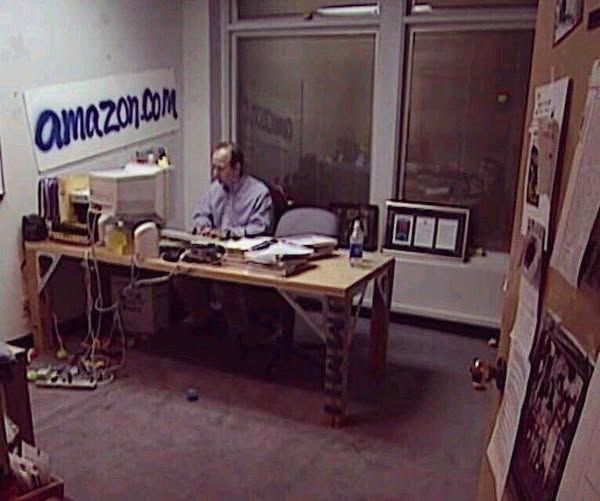 Amazon - Jeff Bezos