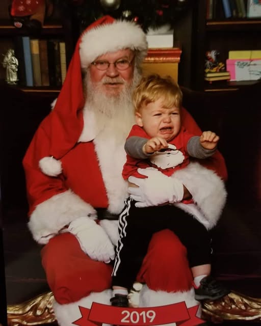 Cyan-Ejr - Santa - 2019